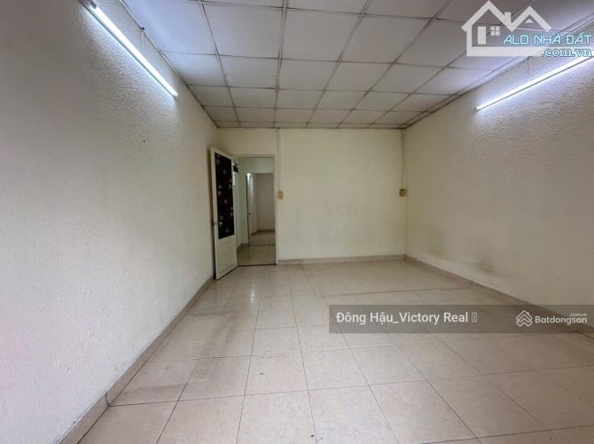 Bán nhà Trường Chinh P. 4 - ngay Bảy Hiền, DT 3.9 x 17m - 68m2 - 2 tầng - 7.1 tỷ TL