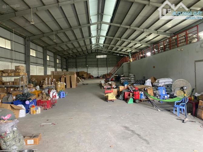 Cho thuê kho 1900m2 An Phú Đông Quận 12