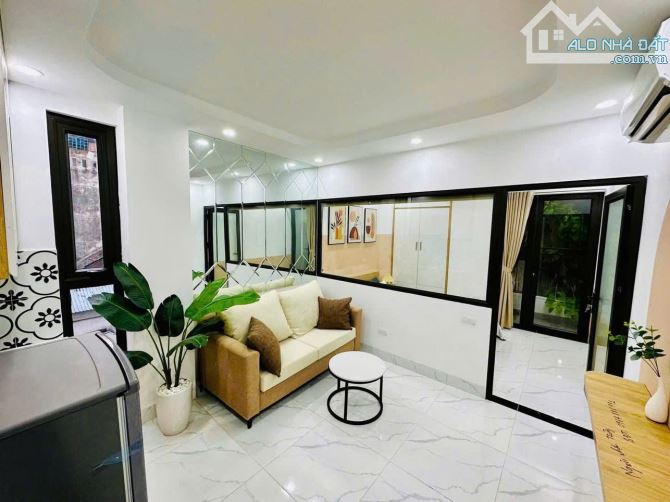 Nhỉnh 16 tỷ - Sở hữu siêu phẩm dòng tiền 50m2x7T thang máy, lô góc, dòng tiền 85tr/tháng.