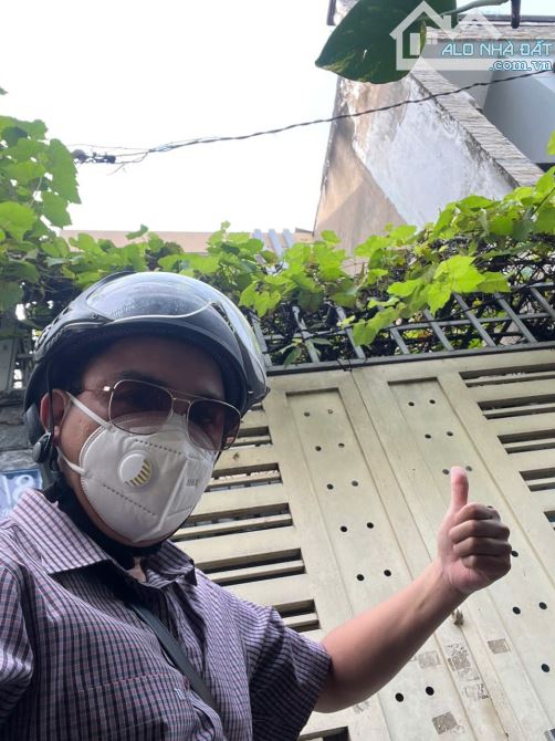 NHÀ NGAY CHỢ GÒ VẤP, Nhà hẻm thông, sạch sẽ cạnh ngay hông chợ Gò Vấp hơn 4 tỉ