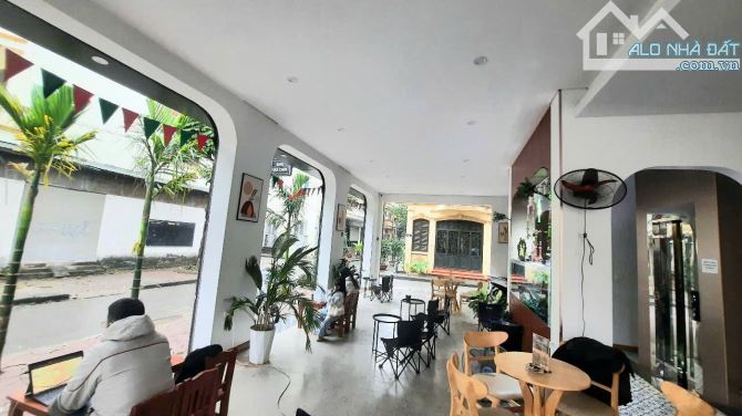 Bán biệt thư nhà vườn Vĩnh Hoàng, Hoàng Mai, vỉa hè ôtô,căn góc thang máy, 110m2X4T mt 20m