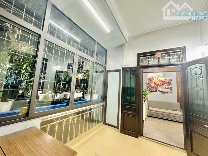 Siêu hot! Nhà tập thể quân đội Vương Thừa Vũ, 65m2, 3 ngủ 1 vs. NT xịn đẹp. Giá 4,3 tỷ