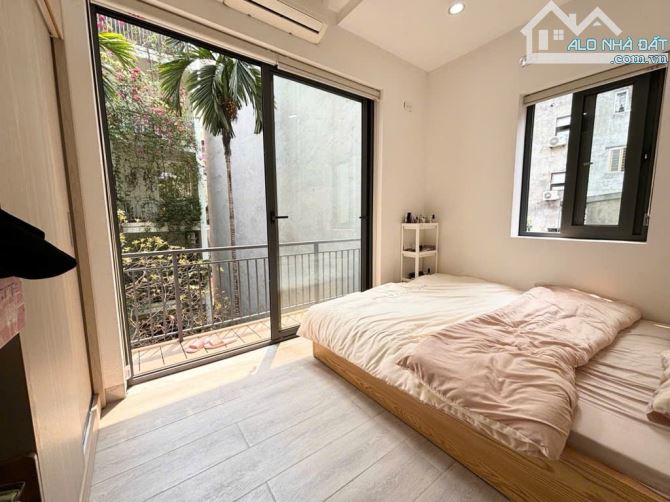 BÁN NHÀ 7 TẦNG CÓ THANG MÁY PHỐ CHÍNH KINH – THANH XUÂN,LÔ GÓC,10 NGỦ KHÉP KÍN–GIÁ 13.5 Ỷ.