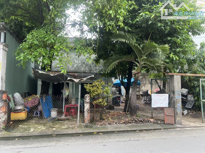 BÁN ĐẤT + C4 THẢO ĐIỀN Q.2 GIÁ 24 TỶ
