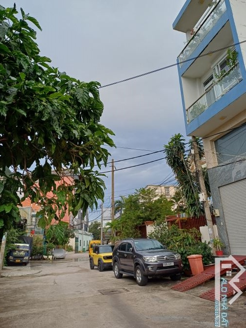ĐƯỜNG XE TẢI 10M- NGUYỄN.V LINH - NGAY CẦU TÂN THUẬN -78M2 KDC HIỆN HỮU  2 TẦNG -CHỈ 11 TỶ