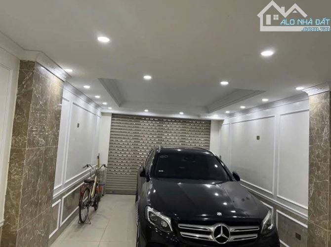 Bán Nhà Phân Lô Vỉa Hè Ô Tô Tránh Đường Đôi KĐT Văn Khê 50m 5 Tầng 14.8 Tỷ