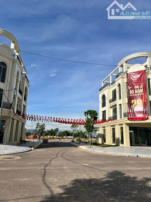 Quy Nhơn Iconic - Nơi Khởi Nguồn Cho Cuộc Sống Mới, Nâng Tầm Giá Trị Vĩnh Viễn