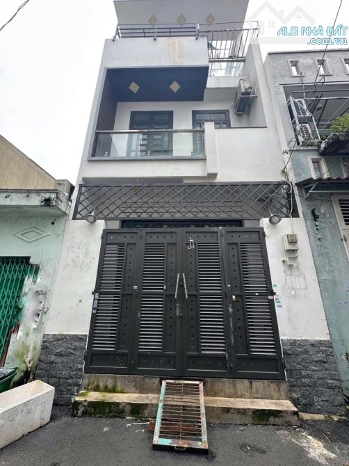 BÁN NHÀ MỚI ĐẸP – ĐƯỜNG SỐ 22, BÌNH TÂN – 52M² – 3 TẦNG – GẦN CHỢ LÊ VĂN QUỚI