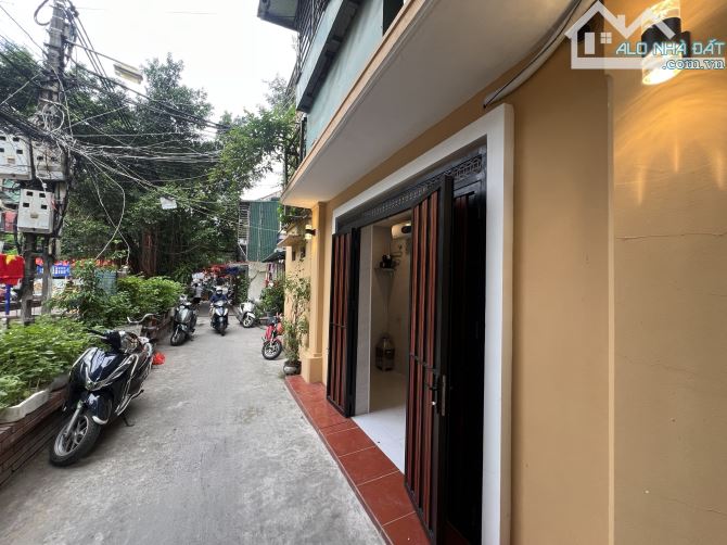 Hồng Mai, Hai Bà Trưng, 50m x 5T, MT 4,8m, 4 NGỦ, THANG MÁY, chỉ 16,5 tỷ