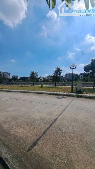 BÁN GẤP LÔ ĐẤT 80M² NGÃ TƯ ĐẶNG VŨ HỶ – VỊ TRÍ VÀNG, GIÁ TỐT, SỔ ĐẸP