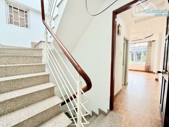 Chỉ 7.7 Tỷ còn TL Hxh 7C Đinh Tiên Hoàng  Bình Thạnh 5 tầng 4PN