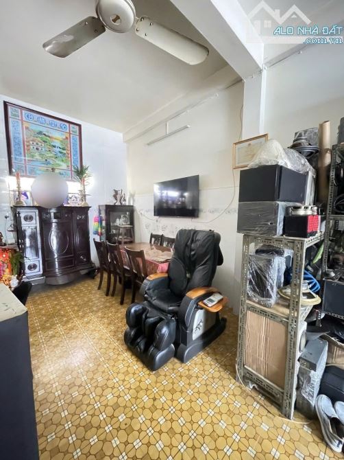 NHÀ MẶT TIỀN CHỢ NHẬT TẢO, KINH DOANH ĐỈNH, 3 TẦNG, 54M2, NỞ HẬU 7M, 4PN, 3WC. CHỈ 13.5 TỶ