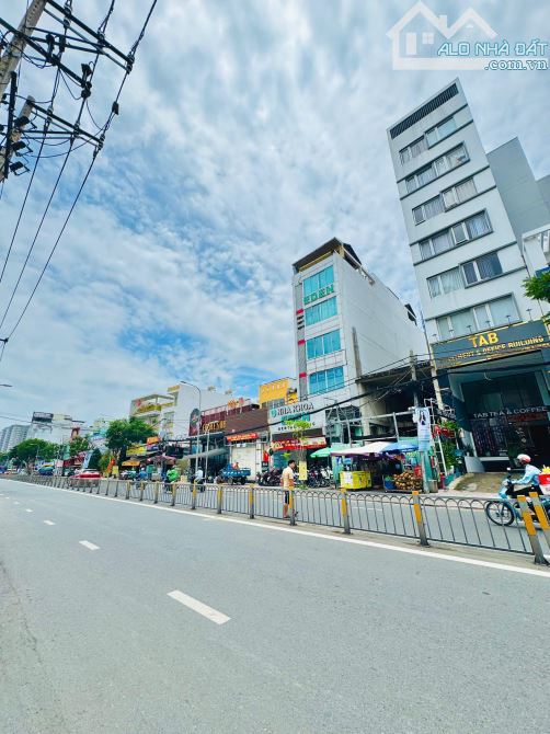 DUY NHẤT. Mặt tiền Chu Mạnh Trinh, Bến Nghé, Quận 1. DT: 70m2 (5x14m), 6 tầng, HĐT: 110tr/