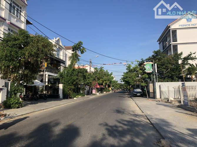 BÁN ĐẤT MẶT TIỀN ĐƯỜNG LÝ THÁI TỔ – HỘI AN, GÓC 2 MẶT TIỀN CỰC ĐẸP