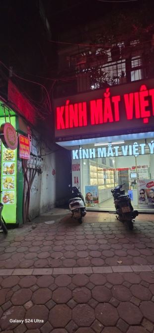 Bán nhà ngay khu ngã tư sở rất đẹp