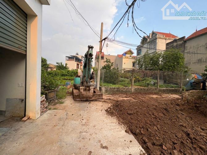 💢Lô Góc 2 Mặt Thoáng 🏤Thư Phú_Thường Tín_HN  **DT: 49,4m  **MT: 4,2m = Hậu  ✅Cách 1 nhà