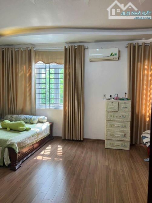 Bán nhà 4 tầng Phan Chu Trinh, Khai Quang giá 13,5 tỷ .