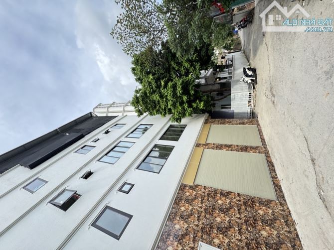 ĐÌNH THÔN, 5m RA Ô TÔ TRÁNH, DT 45m, MT 4M, Giá 9.95 tỷ( Có TL )