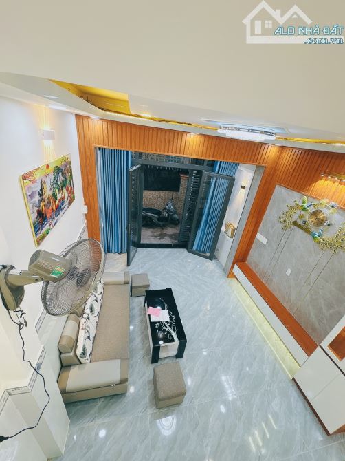 SIÊU PHẨM NHÀ ĐẸP – HOÀN CÔNG – KHU VIP PHƯỜNG BÌNH ĐÔNG (P5, Q8 cũ) -TẶNG FULL NỘI THẤT.