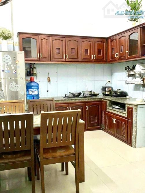 🍀 NHÀ 2.5 TẦNG KỲ ĐỒNG, SÁT BIỂN NGUYỄN TẤT THÀNH,  VỊ TRÍ KD SẦM UẤT - 190M2 - 11.5 TỶ