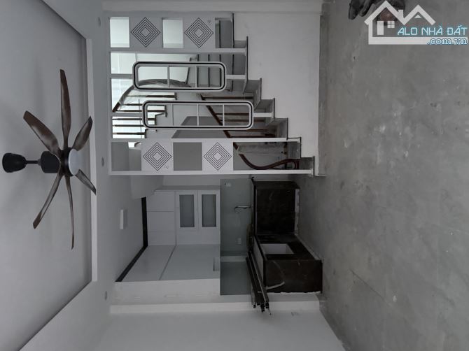 Bán nhà riêng 7,2 tỷ, 33m2, Minh Khai, Vĩnh Tuy, Hai Bà Trưng,lô góc, nhà mới, view đẹp...