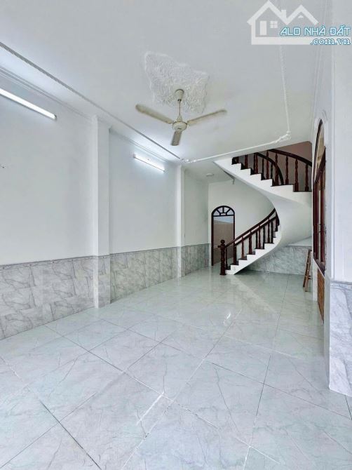 Nhà 66m2 Lê Văn Việt, Long Thạnh Mỹ, Q9 - Gần VNVC Long Thạnh Mỹ. Giá 3 tỷ 890