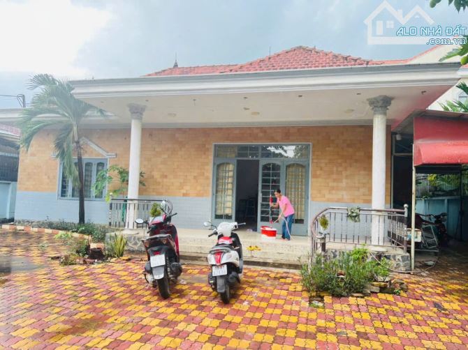 Biệt Thự 500m2 Full Thổ Cư. Đường ô Tô 16Chỗ. Cách Đường Trục 9 20m
