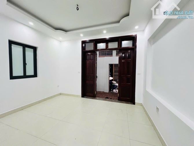 BÁN NHÀ ĐẸP XUÂN ĐỈNH – LÔ GÓC – CHỈ 30M RA Ô TÔ TRÁNH – GIÁ 12.5 TỶ