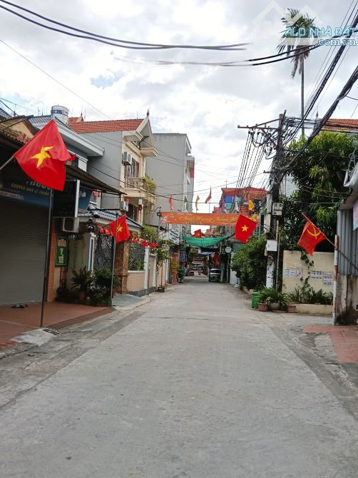 Thư phú -thường tín 👉 bán mảnh đất đường rộng giá rẻ