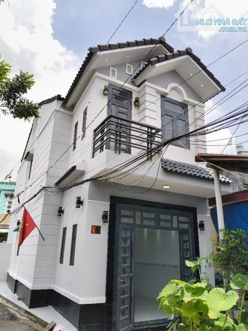 Nhà 2 tầng đường TÂN CHÁNH HIỆP 34 phường TÂN CHÁNH HIỆP Q12 dt 68,2m2 (4,5mx15m) Hẻm Ôtô