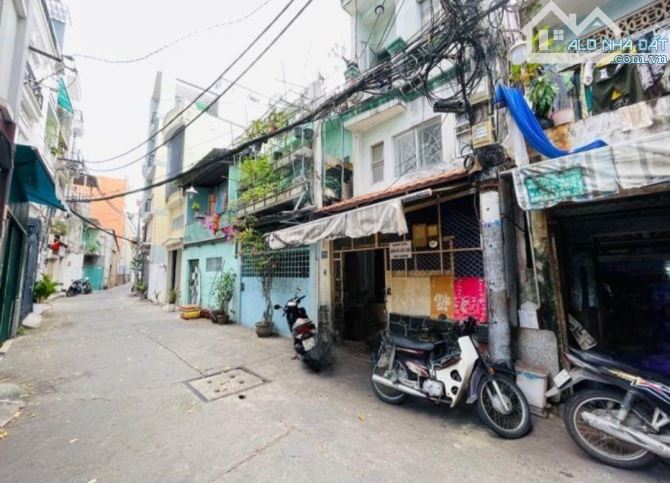 GẦN 50M2, BÁN NHÀ HUỲNH VĂN BÁNH, PHÚ NHUẬN, HẺM Ô TÔ 4.5M, 2 TẦNG, CHỈ 6.5TY TL