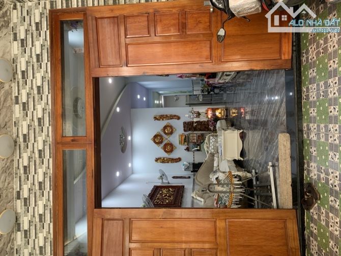 Nhà 1,5 tầng đường ĐÔNG HƯNG THUẬN 41 phường ĐÔNG HƯNG THUẬN Q12 dt 96m2 (4mx24m) Hẻm Ôtô