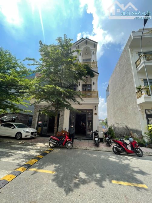 Bán nhà KDC Phú Gia Huy Tặng Full Nội Thất, p.Bình Chuẩn, Tp.Thuận An chỉ 4,75 tỉ TL M7641