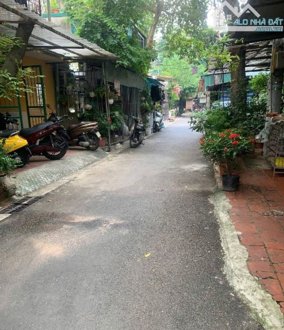 NGUYỄN HIỀN - TẠ QUANG BỬU🌟TẬP THỂ BÁCH KHOA – TẦNG 3 – DTSD 60M - 2PN - Ô TÔ ĐỖ CỬA