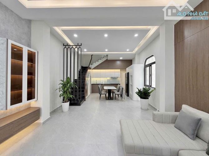 🔥MẶT TIỀN🔥 - 5 TẦNG - 64M2 (4,2x15) - FULL NỘI THẤT - CHỈ 10,4 TỶ