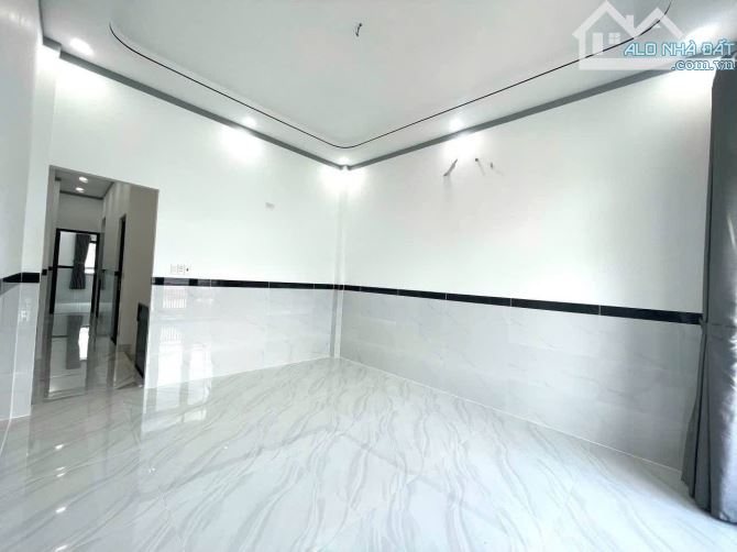 Bán căn nhà mới 1 trệt 1 lầu khu dân cư Bửu Long ( củ) Nay P. Trấn Biên - Diện Tích: 4*18