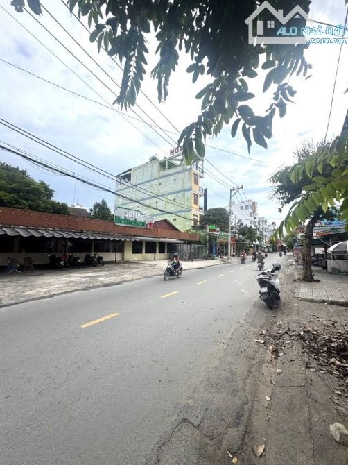 Siêu phẩm, Nhà Cấp 4 Mặt tiền đường 20m NGUYỄN THỊ KIÊU, Diện tích 196m2 (5 x 40).