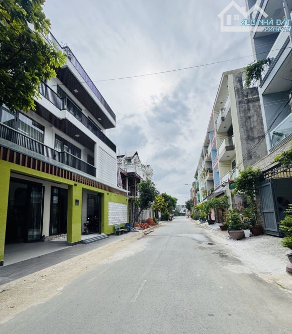 NHÀ PHỐ KHU HAI THÀNH (TÊN LỬA 2) - GẦN TRẦN VĂN GIÀU - 80M2 (5x16) - 4 TẦNG SHR