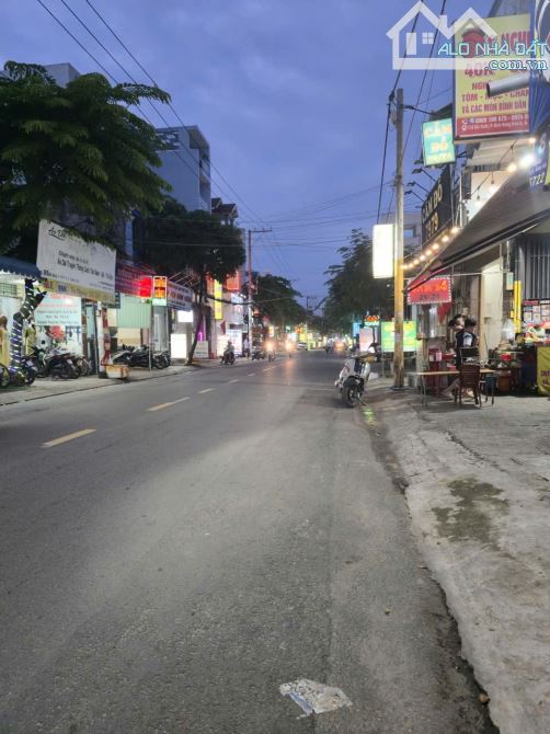 Gấp bán Nhà mặt tiền Kinh Doanh Gò Xoài  gần chợ 10 phút qua Tân Phú 78m2 ,2 tầng Nhỉnh