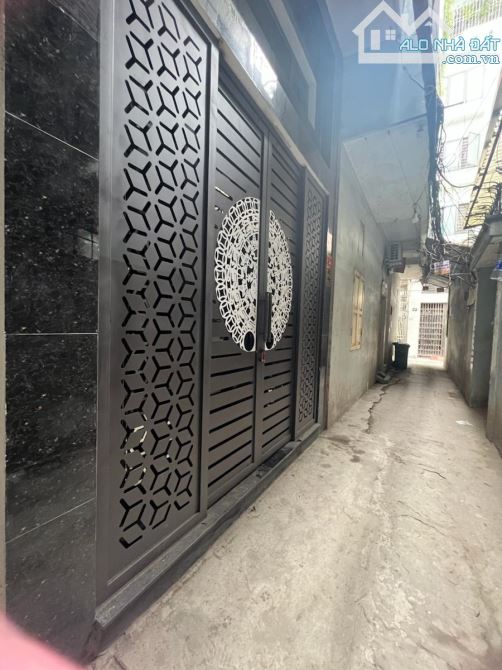 Bán nhà phố Kim Giang, 4 tầng, full nội thất cao cấp, 30m2, mặt tiền 3.1m giá 7.1tỷ