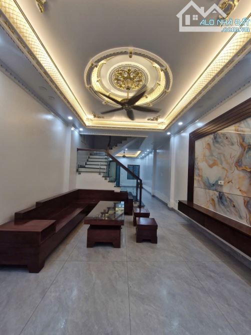 Bán nhà 3 tầng ngõ phố Bình Lộc, phường Lê Thanh Nghị, TP HP, 72.7m2, mt 4m, 3 ngủ, 4.x tỷ