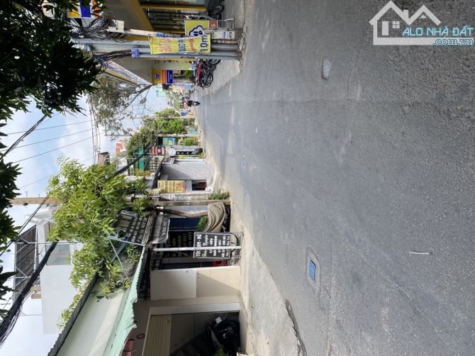 NHÀ 3 TẦNG – MẶT TIỀN HUỲNH VĂN NGHỆ – GẦN CHỢ, TRƯỜNG HỌC, SÂN BAY – GIÁ 10.9 TỶ