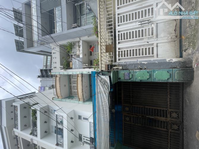 NGANG KHỦNG 7.5x26M, SỔ A4, MTKD DƯƠNG BÁ TRẠC, GIÁP Q1, 25 TỶ