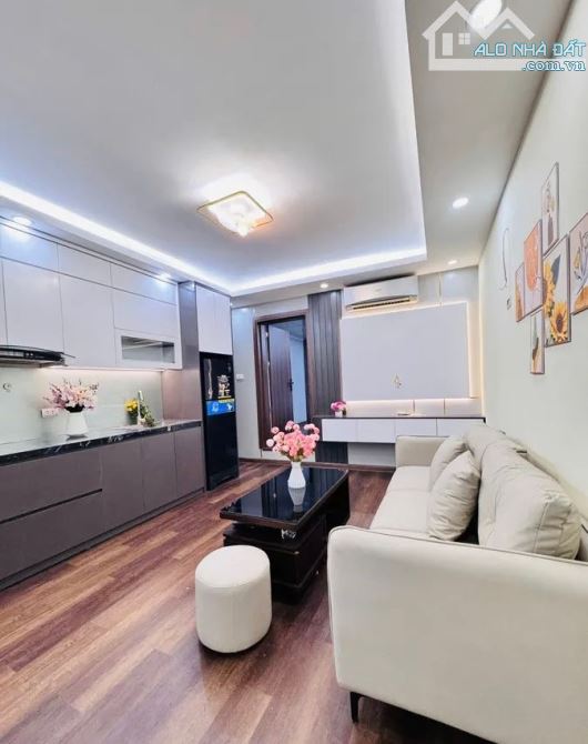 BÁN GẤP TẬP THỂ VIP1 – TẦNG 3, HỒNG MAI, HAI BÀ TRƯNG. 80M2 – 2PN. 3,85 TỶ