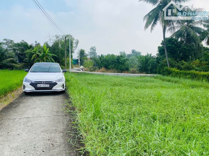 672m2 đất lúa - Được chuyển full thổ cư - Đường ô tô