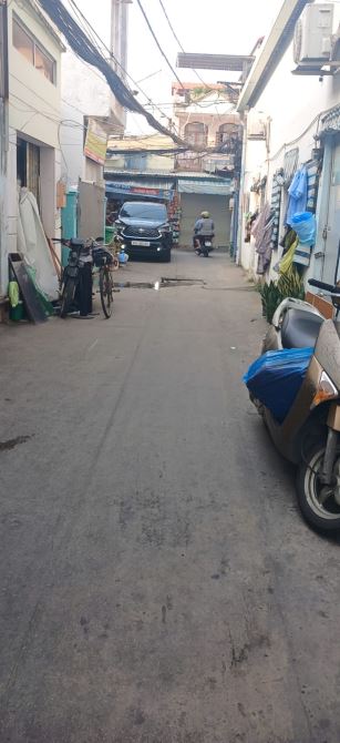 138M2-SHR- HXH THÔNG HUỲNH TẤN PHÁT GẦN C/C ECOGREEN Q7- 1 CĂN VÀ 4 PHÒNG CHO THUÊ CHỈ 11