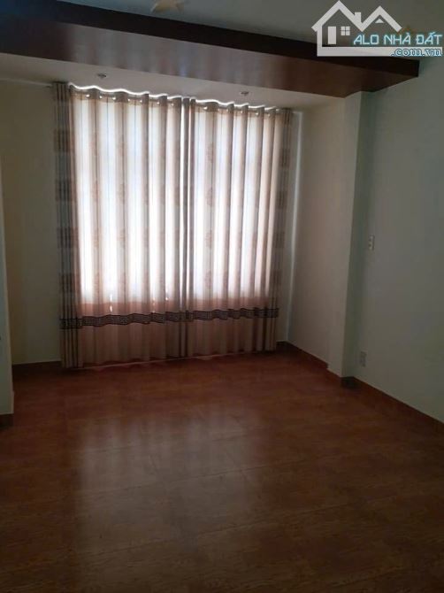 NHÀ 4 TẦNG HẺM HÀN THUYÊN GẦN CHỢ ĐẦM, 41M2, NGANG 3,5M, GIÁ CHỈ 5,7 TỶ