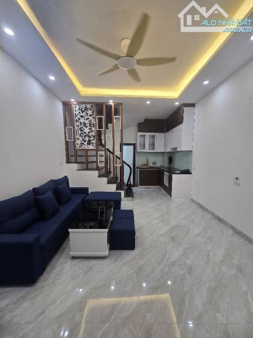 MINH KHAI- HÀNG XÓM TIMES CITY - GẦN PHỐ, GẦN CẦU VĨNH TUY - NHÀ ĐẸP TẶNG FULL NỘI- 45M2