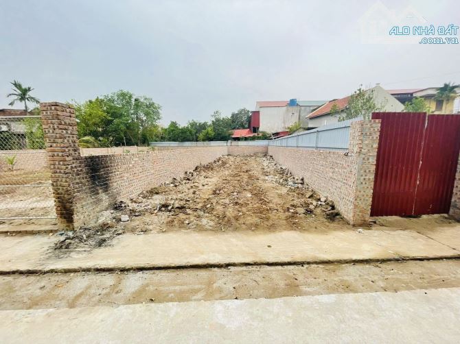 🔥 BÁN ĐẤT THUẬN THÀNH BẮC NINH - 100m2 - Ngõ Thông - Ô tô 7 chỗ - 10 phút Sân Bay - 3T🔥