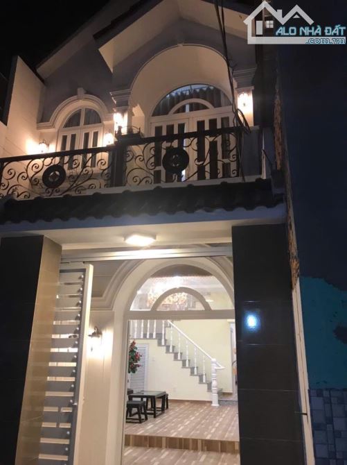 80M2- SHR- SÁT HXH NGUYỄN THỊ THẬP QUẬN 7- GẦN SIÊU THỊ GO - DÒNG TIỀN ỔN ĐỊNH CHỈ 8,5 TỶ